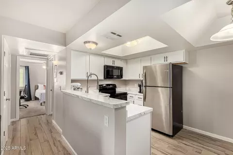 1720 E Thunderbird Rd #2001, Phoenix, AZ 85022 photo 8