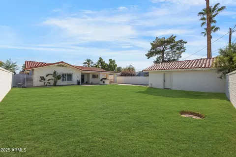 Exterior - 1708 E Solano Dr, Phoenix, AZ 85016 photo 9 of 14