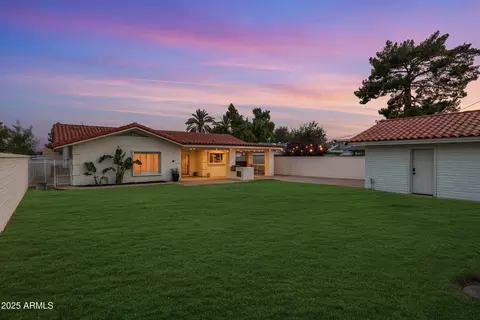 Exterior - 1708 E Solano Dr, Phoenix, AZ 85016 photo 12 of 14