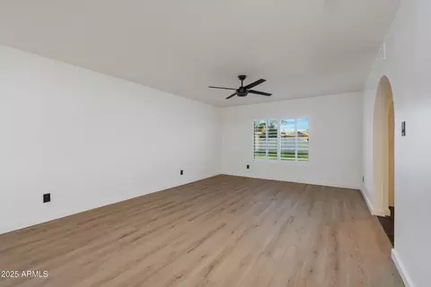 Living - 1708 E Solano Dr, Phoenix, AZ 85016 photo 4 of 4