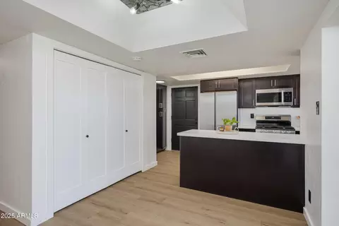 Kitchen - 1708 E Solano Dr, Phoenix, AZ 85016 photo 1 of 5