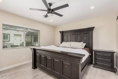 Bedroom - 3516 Earll Dr, Phoenix, AZ 85018 photo 1 of 2
