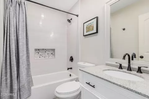 Bath - 3516 Earll Dr, Phoenix, AZ 85018 photo 2 of 4