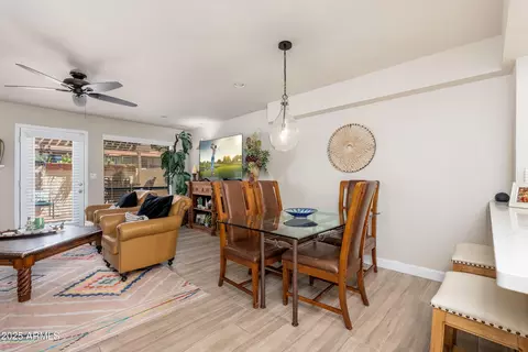 Dining - 815 E Grovers Ave #55, Phoenix, AZ 85022 photo 1 of 2