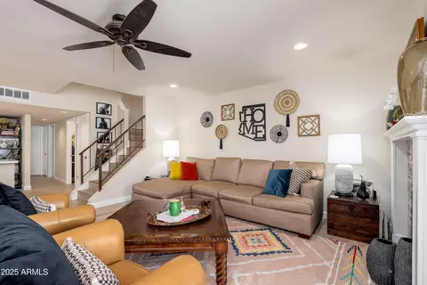 Living - 815 E Grovers Ave #55, Phoenix, AZ 85022 photo 2 of 3