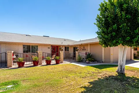 10109 W Mountain View Rd, Sun City, AZ 85351