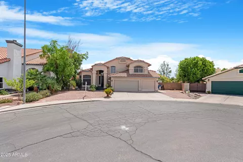 727 W Mendoza Cir, Mesa, AZ 85210