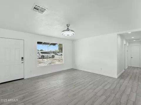 Living - 1420 E 2nd Ave, Mesa, AZ 85204 photo 1 of 4