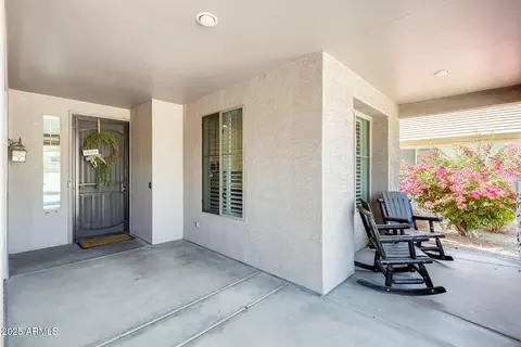 Exterior - 1819 E Valencia Dr, Phoenix, AZ 85042 photo 3 of 13