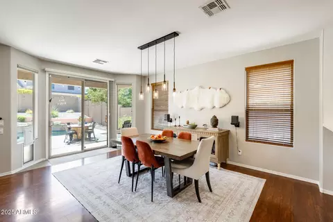 Dining - 1819 E Valencia Dr, Phoenix, AZ 85042 photo 2 of 4
