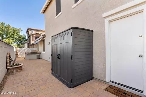Exterior - 2856 S Brett St, Gilbert, AZ 85295 photo 3 of 7