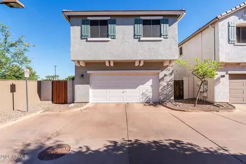 Exterior - 2856 S Brett St, Gilbert, AZ 85295 photo 2 of 7