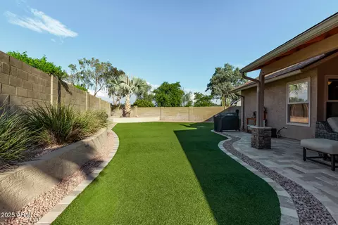 Exterior - 3922 E Marconi Ave, Phoenix, AZ 85032 photo 3 of 7