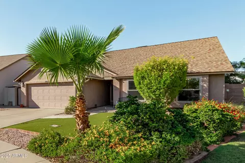 Exterior - 3922 E Marconi Ave, Phoenix, AZ 85032 photo 6 of 7