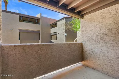 Exterior - 5146 E Oak St #112, Phoenix, AZ 85008 photo 3 of 6