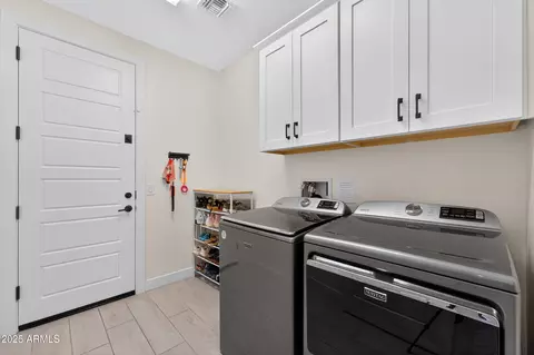 Other - 5939 E Abraham Ln, Phoenix, AZ 85054 photo 8 of 10