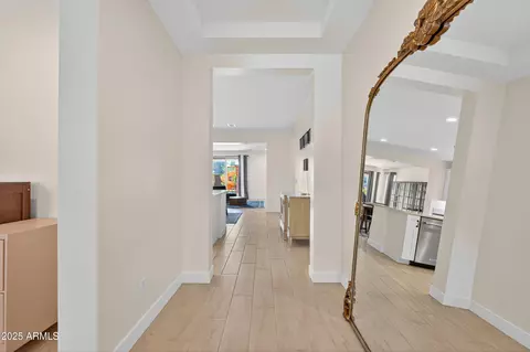 Entry Way - 5939 E Abraham Ln, Phoenix, AZ 85054 photo 1 of 1