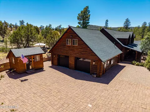 6215 W Sharyn Rd, Pine, AZ 85544