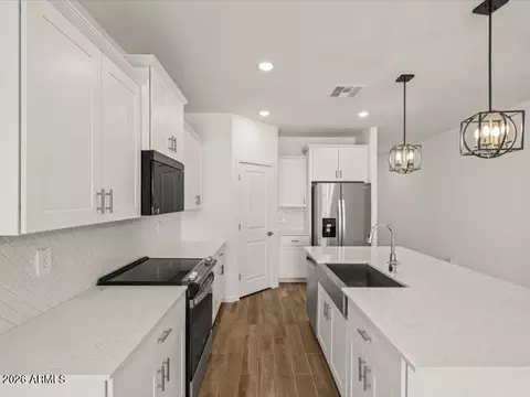 24417 W Hazel Dr, Buckeye, AZ 85326