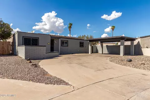 10526 W Devonshire Ave, Phoenix, AZ 85037