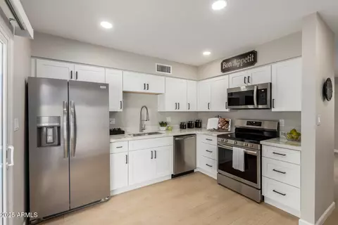 Kitchen - 1207 E Grove Cir, Mesa, AZ 85204 photo 2 of 2