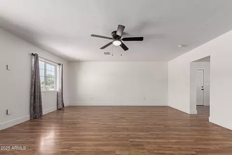 709 Edison Ave, Buckeye, AZ 85326 photo 5