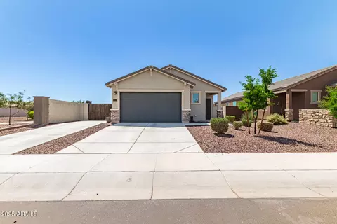 3679 E Archer Dr, San Tan Valley, AZ 85140