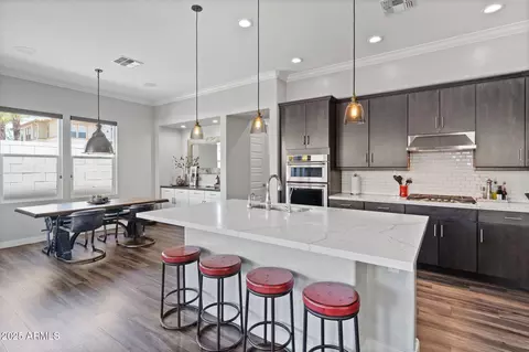 Kitchen - 1555 E Ocotillo Rd #16, Phoenix, AZ 85014 photo 5 of 6