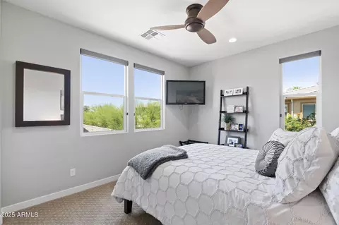 Bedroom - 1555 E Ocotillo Rd #16, Phoenix, AZ 85014 photo 1 of 5