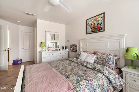 Bedroom - 4222 E Rosemonte Dr, Phoenix, AZ 85050 photo 4 of 5