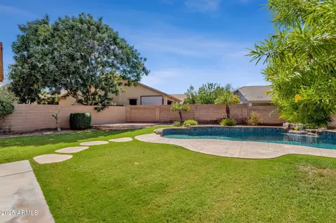 Exterior - 4130 E Sundance Ave, Gilbert, AZ 85297 photo 9 of 12