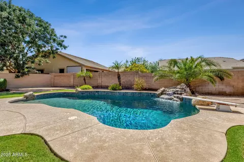 Exterior - 4130 E Sundance Ave, Gilbert, AZ 85297 photo 8 of 12