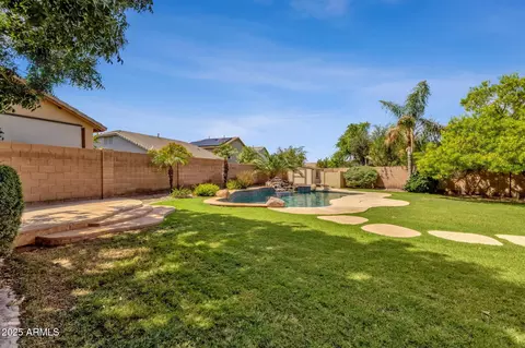 Exterior - 4130 E Sundance Ave, Gilbert, AZ 85297 photo 4 of 12