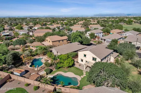 View/Area - 4130 E Sundance Ave, Gilbert, AZ 85297 photo 3 of 18