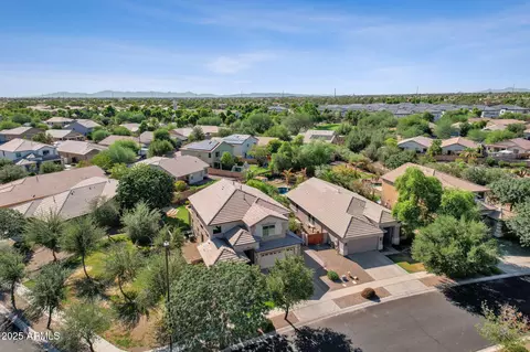 View/Area - 4130 E Sundance Ave, Gilbert, AZ 85297 photo 7 of 18
