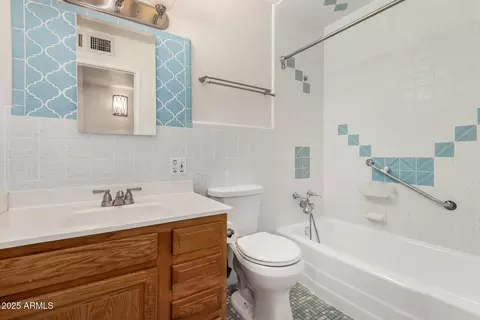 Bath - 123 E Continental Dr, Tempe, AZ 85288 photo 2 of 2