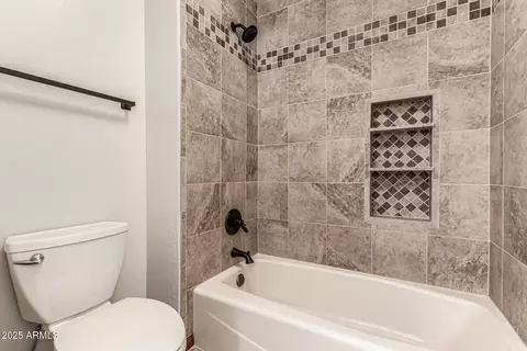 Bath - 548 E Hope Cir, Mesa, AZ 85203 photo 5 of 5