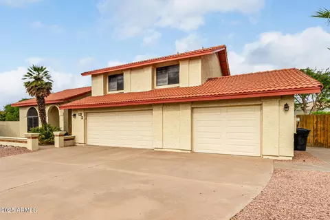 Exterior - 548 E Hope Cir, Mesa, AZ 85203 photo 3 of 10