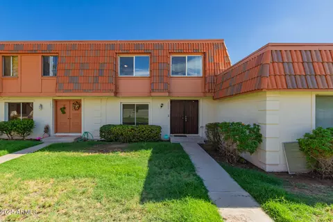 7839 N 49th Ave, Glendale, AZ 85301