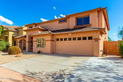 Exterior - 2425 W Florentine Rd, Phoenix, AZ 85086 photo 2 of 8