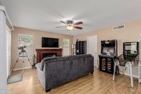 5918 E Fairfield St, Mesa, AZ 85205 photo 14