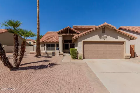 5918 E Fairfield St, Mesa, AZ 85205