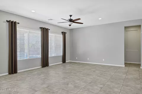 3567 E Chestnut Ln, Gilbert, AZ 85298 photo 12