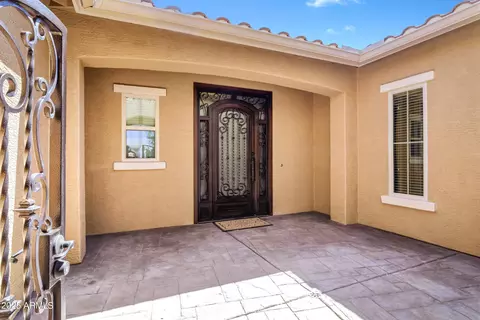 3567 E Chestnut Ln, Gilbert, AZ 85298 photo 10