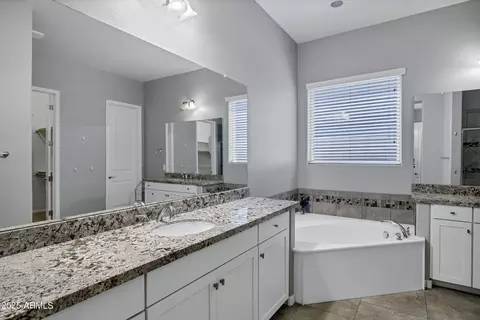 3567 E Chestnut Ln, Gilbert, AZ 85298 photo 34