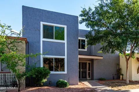 Exterior - 1707 W Marlette Ave, Phoenix, AZ 85015 photo 2 of 8