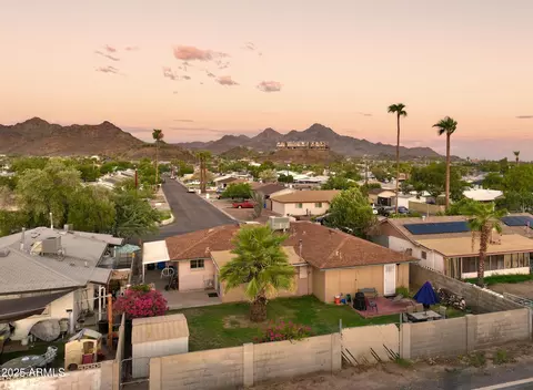 8514 N 8th St, Phoenix, AZ 85020