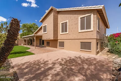 Exterior - 2625 E Verbena Dr, Phoenix, AZ 85048 photo 5 of 6