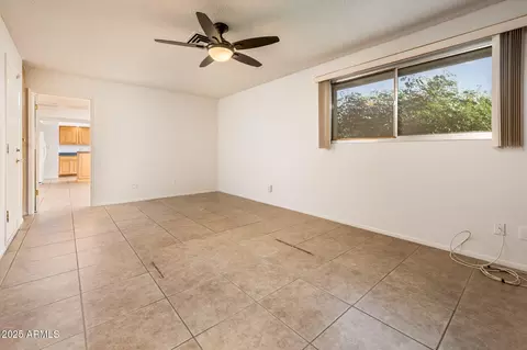 2431 E Ocotillo Rd, Phoenix, AZ 85016 photo 12