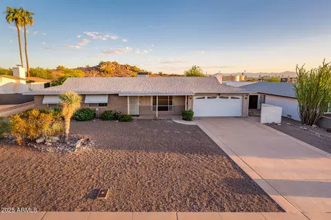 2431 E Ocotillo Rd, Phoenix, AZ 85016
